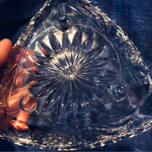 Vintage Hazel Atlas Triangle Capri pinwheel 3 footed Dish or ashtray - Picture 6 of 7